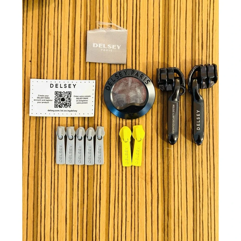 OEM Parts from DELSEY PARIS TRUNK 29